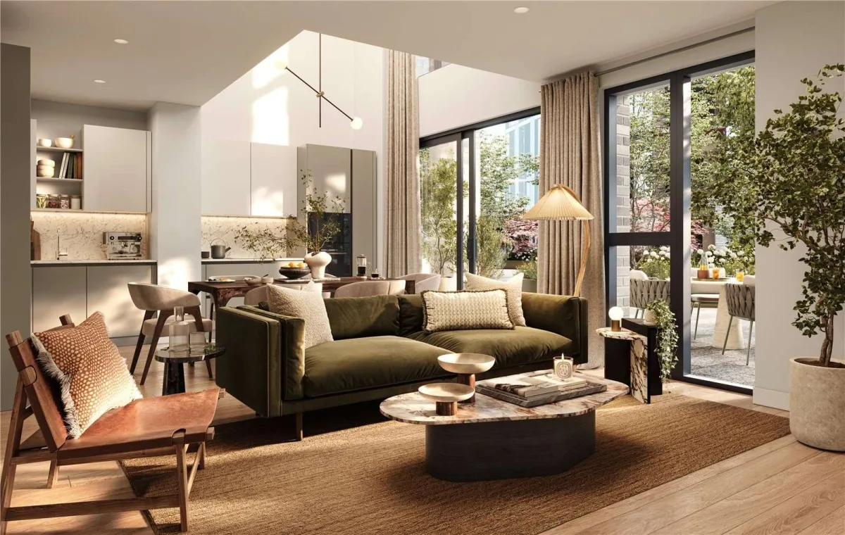 Bromley Street, interior (8/9)