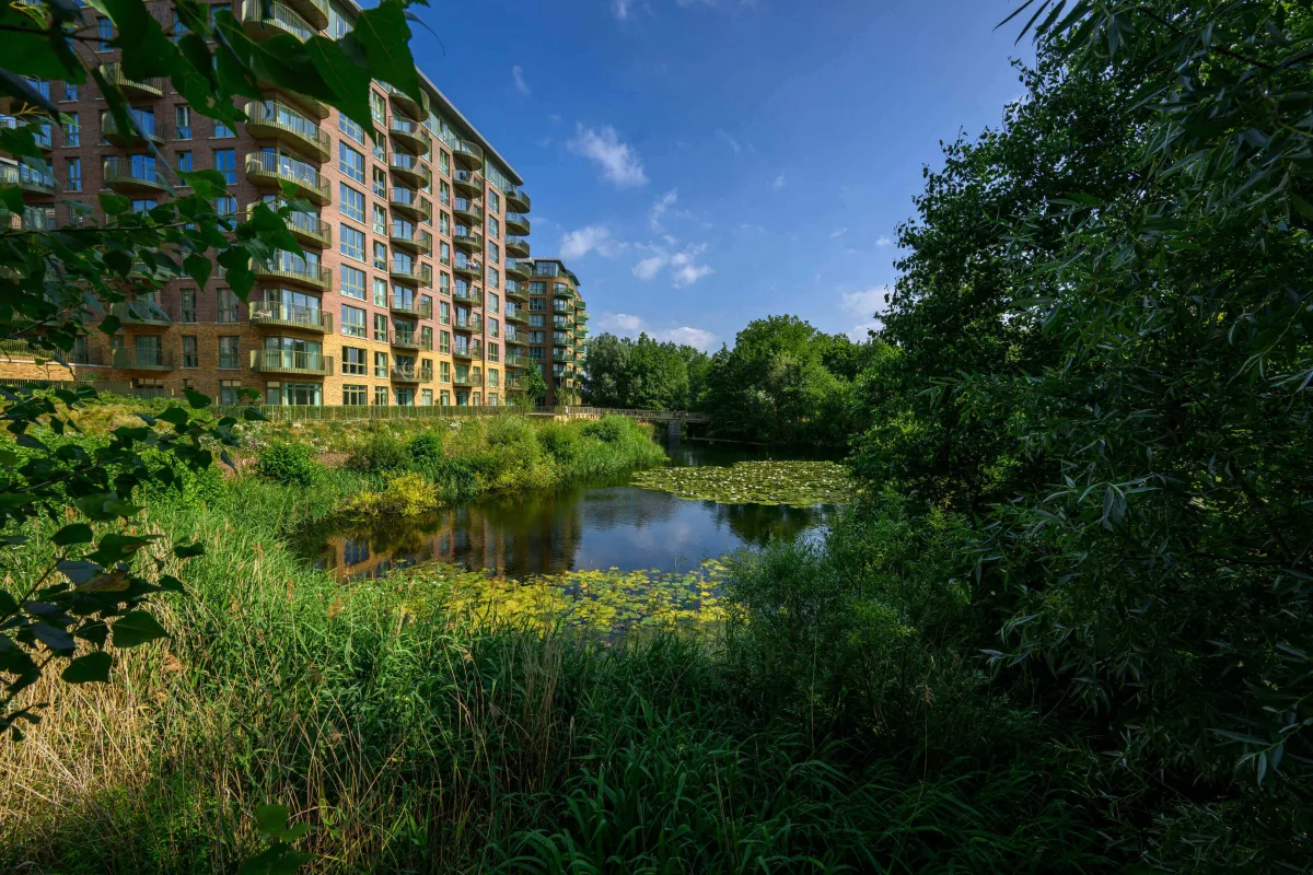Kidbrooke Village, exterior (3/5)