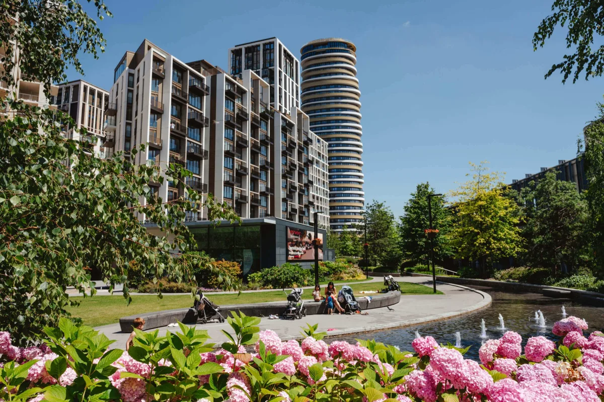 White City Living, exterior (3/6)